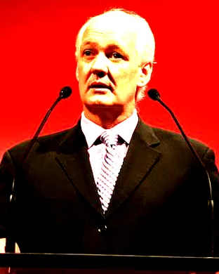 Colin Mochrie Reading