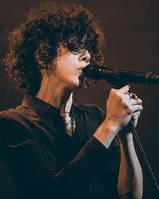 LP - Laura Pergolizzi Philadelphia