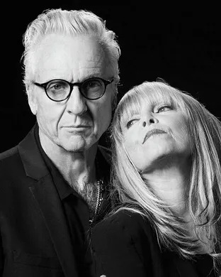 Neil Giraldo Reading