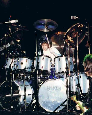 Simon Phillips Sellersville