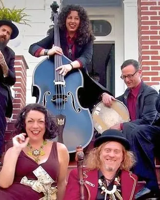 Squirrel Nut Zippers Sellersville