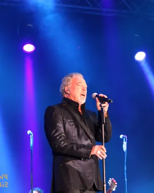 Tom Jones Bethlehem